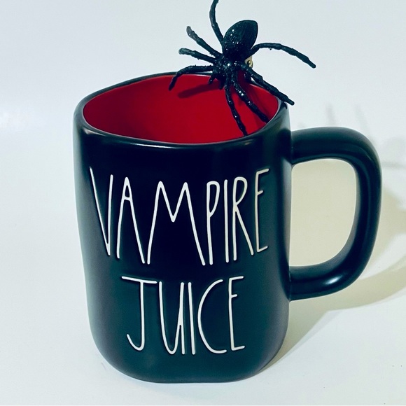 Rae Dunn Halloween Vampire Juice Mug - Picture 1 of 1
